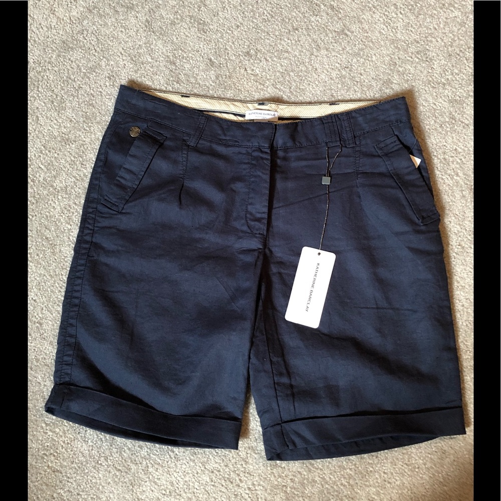 NWT Katherine Barclays navy blue shorts size 8